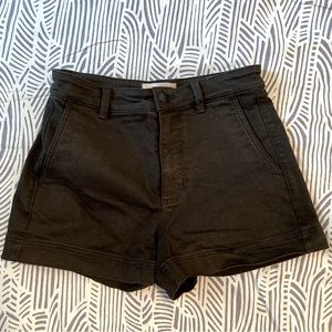 Everlane black canvas high waisted shorts